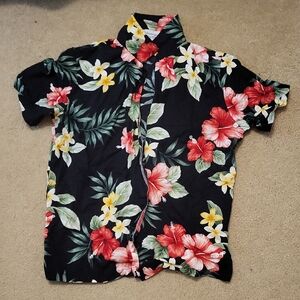 Aloha Wears Hawaiian Shirt
